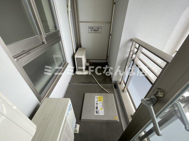 プレミストタワー靱本町のバルコニー