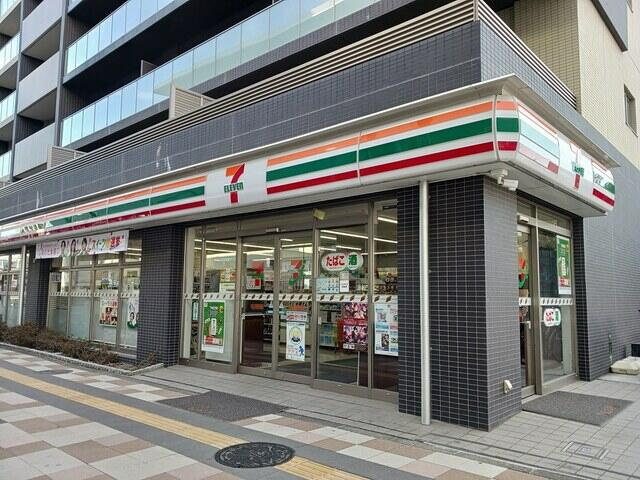 セブン－イレブンまで739m