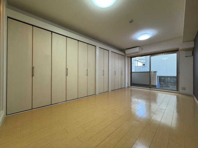 アクアライブラの居間・リビング