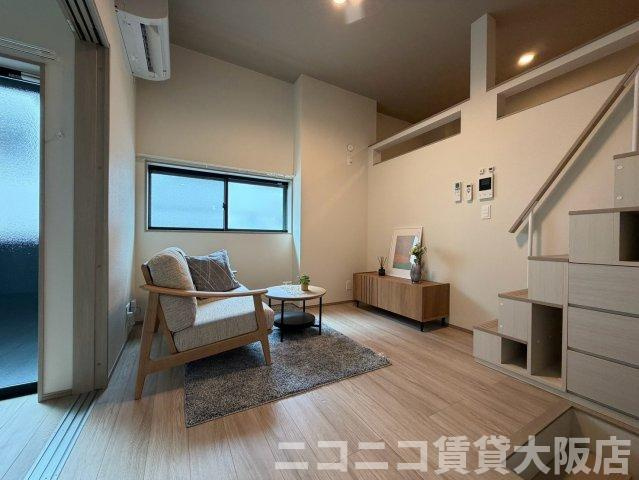 大阪市大正区三軒家西３丁目の賃貸マンションの居間・リビング
