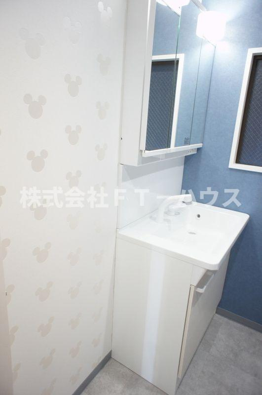 メゾン秀栄の独立洗面台