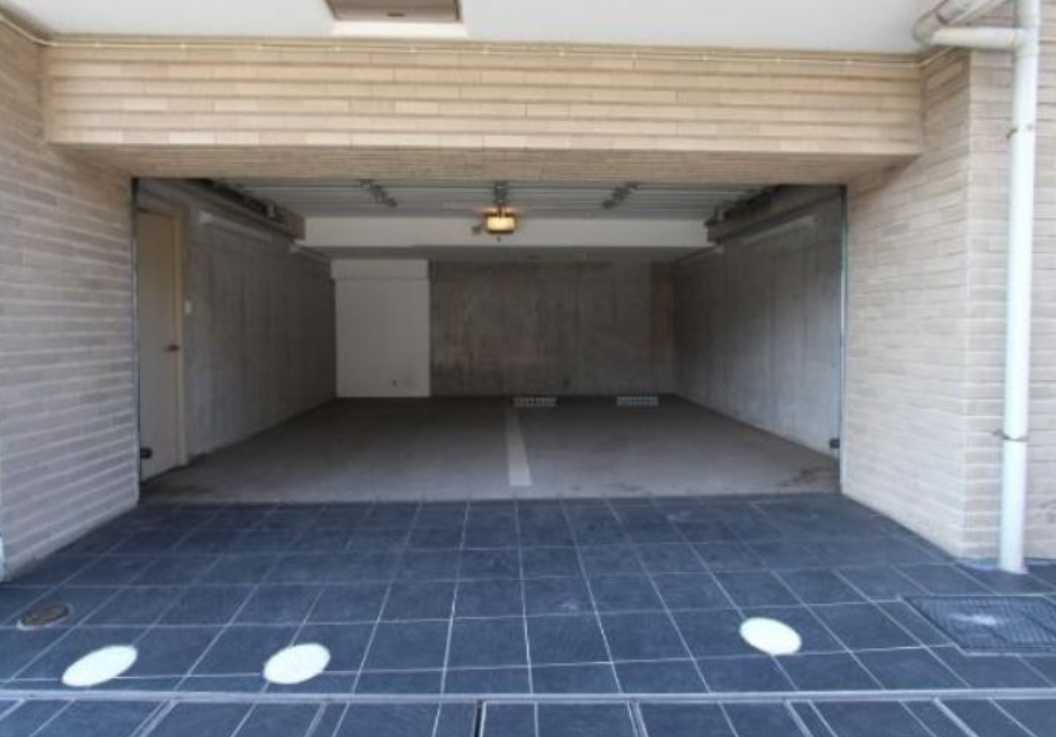 プライムアーバン三軒茶屋　ペット飼育相談　浴室乾燥機　独立洗面台の駐車場