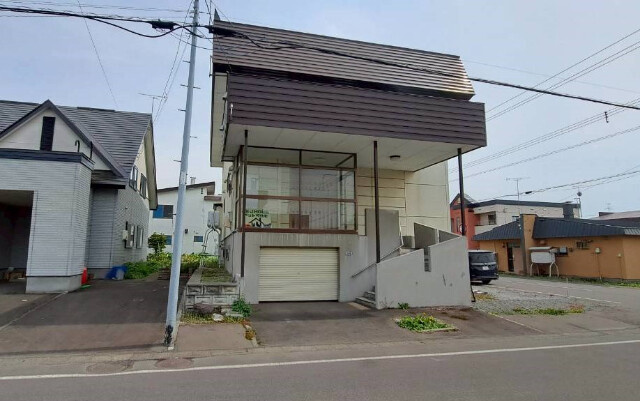 神楽岡１５－４戸建