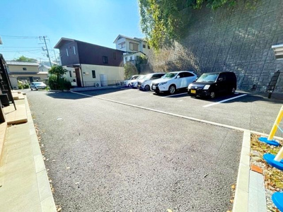 【駐車場】Rewell（リウェル）