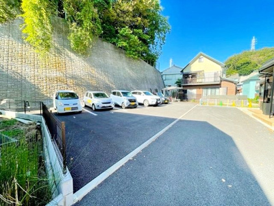 【駐車場】Rewell（リウェル）