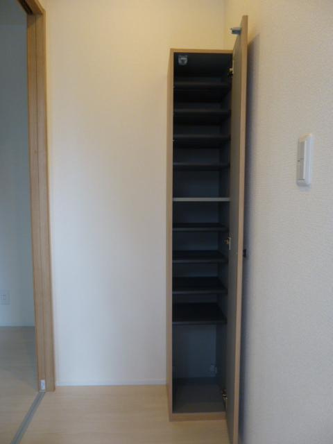 ハルキ押上の収納