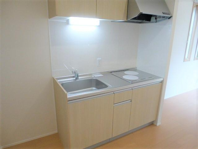 DWELL 結　ドゥウェルムスブのキッチン