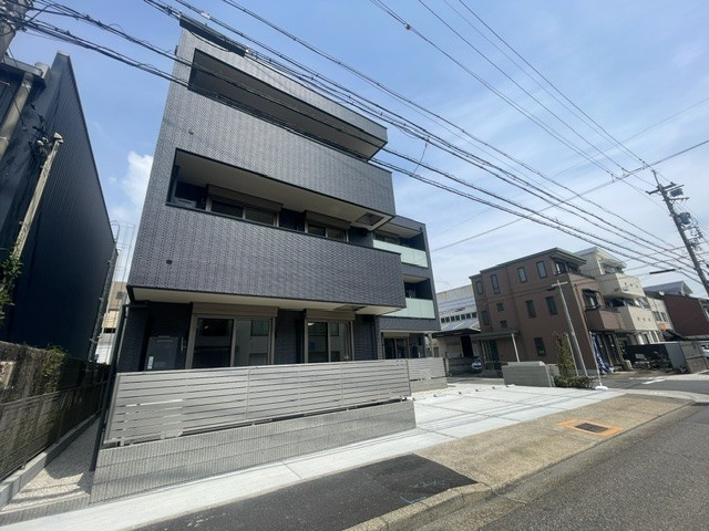 HARMONIOUS福江の外観