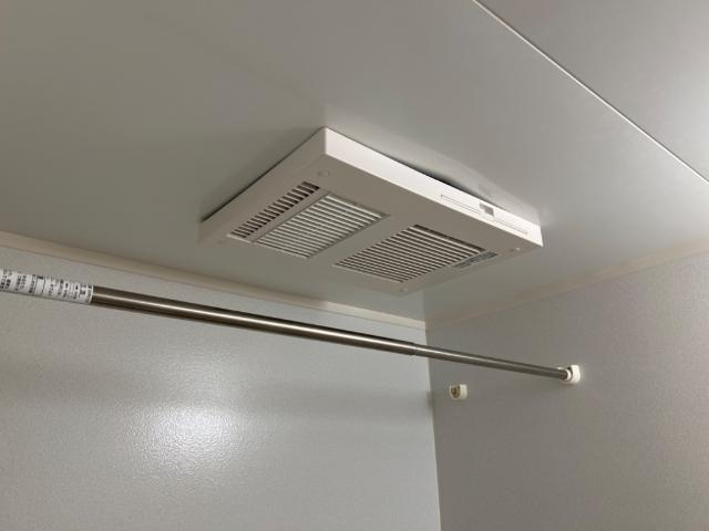ボヌールAKIの設備|浴室乾燥機