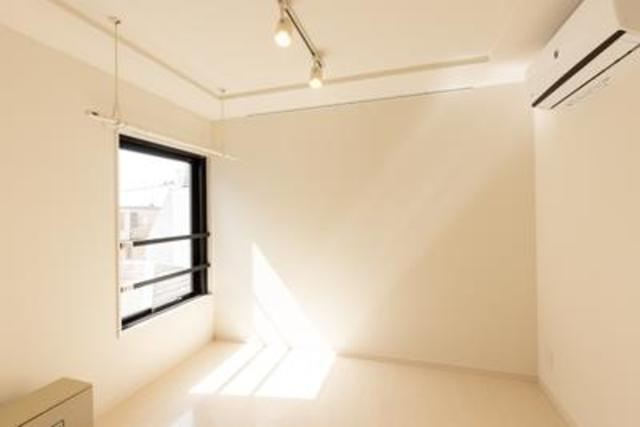 Ｂ．Ｇ．Ｇｒａｎｄ代々木上原の居間・リビング|※写真は同タイプ住戸です。