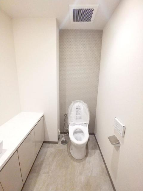 西新橋アルファレジデンスのトイレ|※写真は同タイプ住戸です。