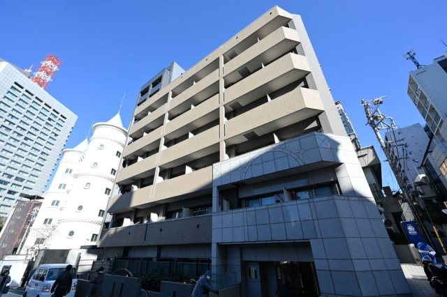 パレステュディオ赤坂の外観