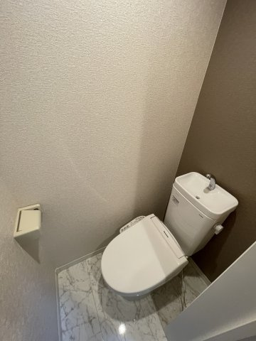 フォステリア平安のトイレ|別部屋写真参考