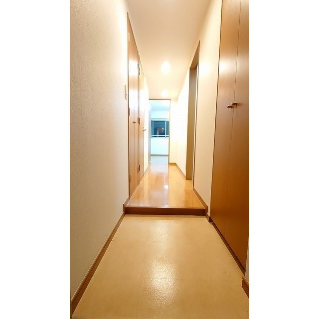 リリエンベルグ弐番館の玄関|玄関