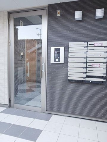 リゼオフラッツのエントランス