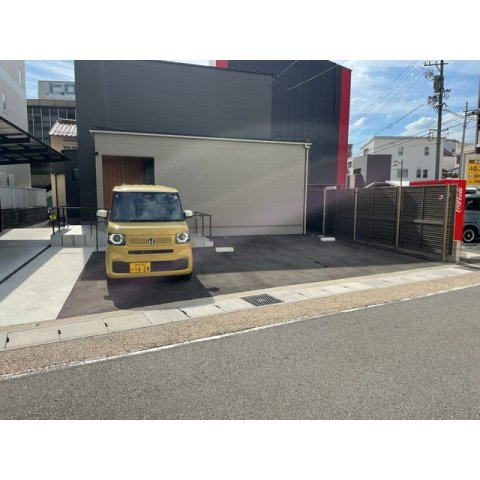 玉姓町3-23駐車場②の駐車場|お問い合わせは美濃善不動産駅前店へ！