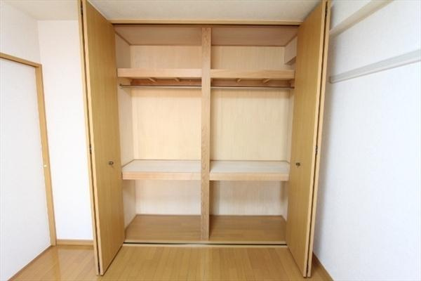 サンブリッジの収納|■別部屋イメージ写真