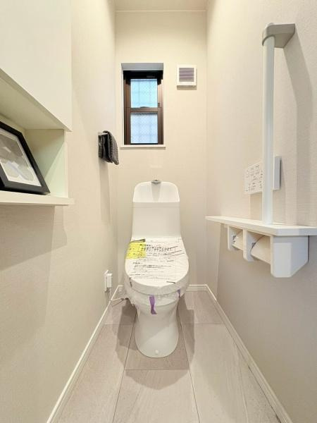 横浜市青葉区奈良５丁目の中古一戸建のトイレ|１階と2階にトイレがあります！