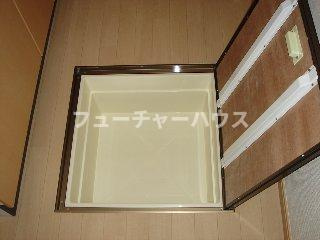 Castor（カストル）のその他|床下収納