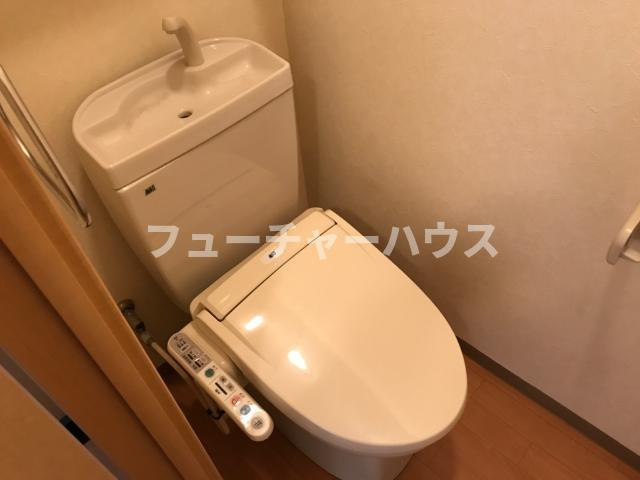 Ｃasa felice(カーサ フェリーチェ)のトイレ|シャワー付トイレ