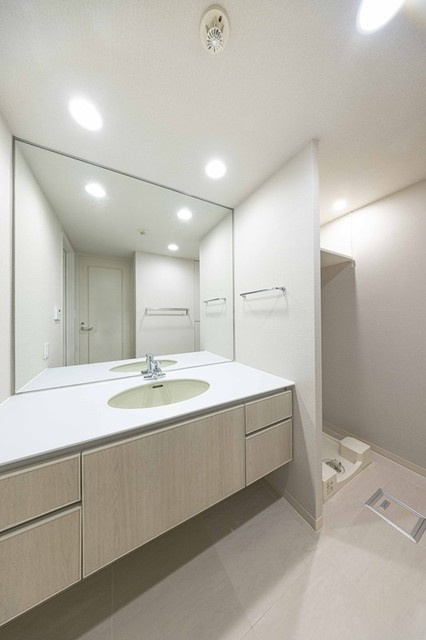 リバーポイントタワーの洗面所|※写真は同タイプ住戸です。