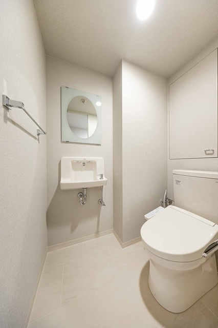 リバーポイントタワーのトイレ|※写真は同タイプ住戸です。