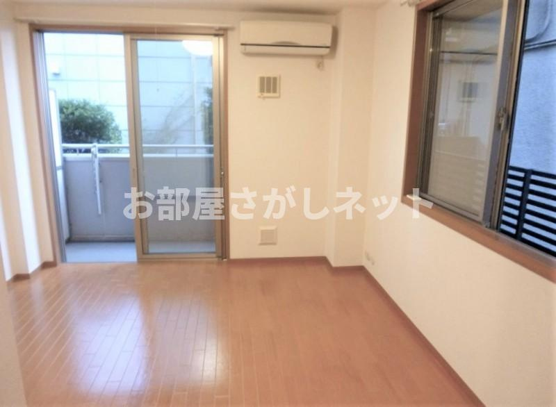 ハイネスコート【おとり物件なし】#学生・社会人にオススメ！初期費用分割払いOK！の居間・リビング