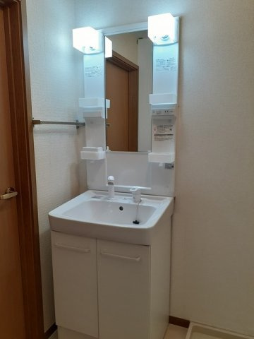 オネストイズミヤＡの洗面所