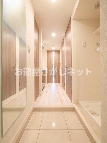 ラフィスタ羽田【おとり物件なし】の玄関