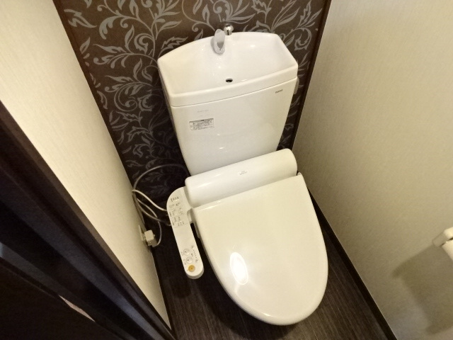 シャトー三木のトイレ