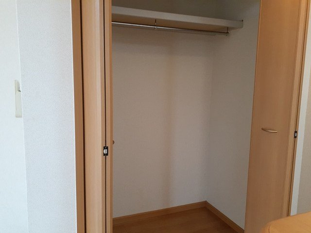 サンハイムＦの収納