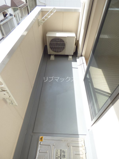 【バルコニー】ロータスコート 