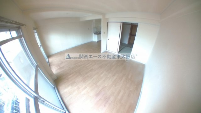 【居間・リビング】 | 高井田ランプハウス