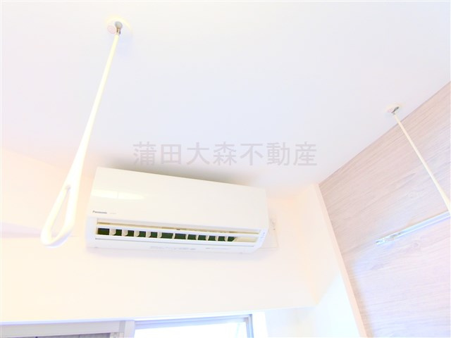SYFORME 田園調布南 Asyl Courtの設備|取外し可能な室内物干し！エアコン