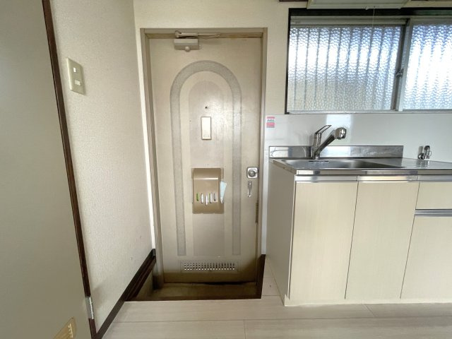エステート　Ⅰの玄関