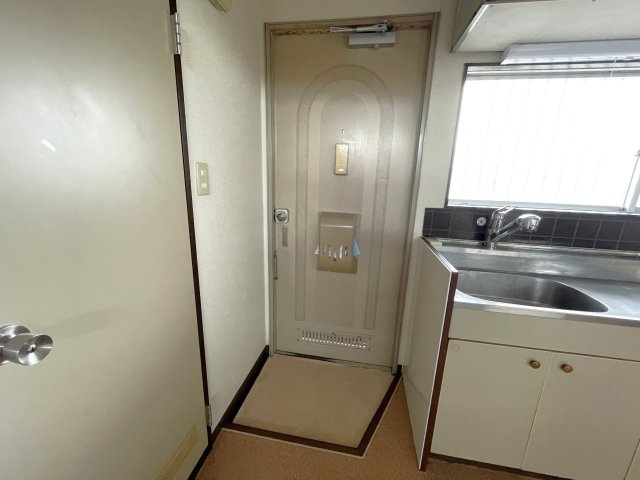 エステート　Ⅰの玄関
