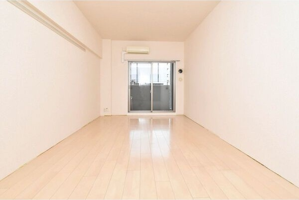 【洋室】 | Gramercy Sakae