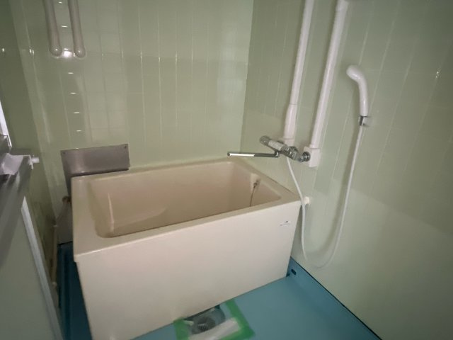 ソレイユ南車崎の浴室