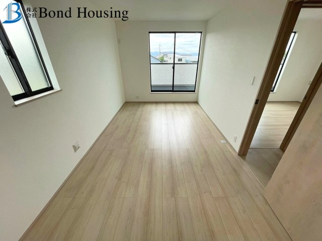 住宅性能評価取得物件　大久保町八木　新築6区画　A号棟の洋室