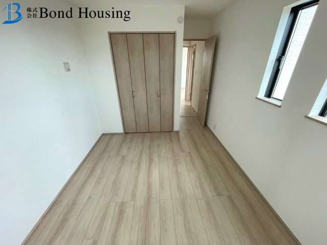 住宅性能評価取得物件　大久保町八木　新築6区画　A号棟の洋室