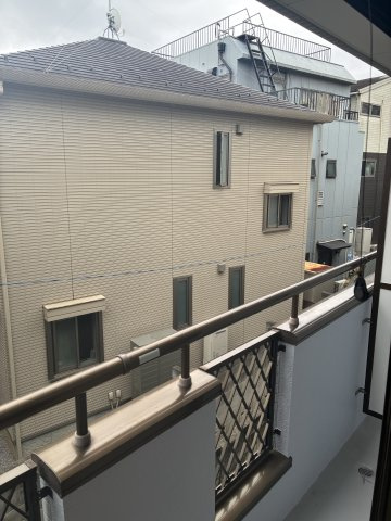 桃山ビルのバルコニー|他室参考写真