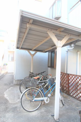 川崎市高津区二子１丁目の賃貸マンションのその他共用部分|駐輪場