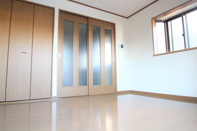 川崎市高津区二子１丁目の賃貸マンションの洋室|他室参考写真