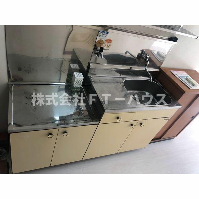 グロリアマンションのキッチン