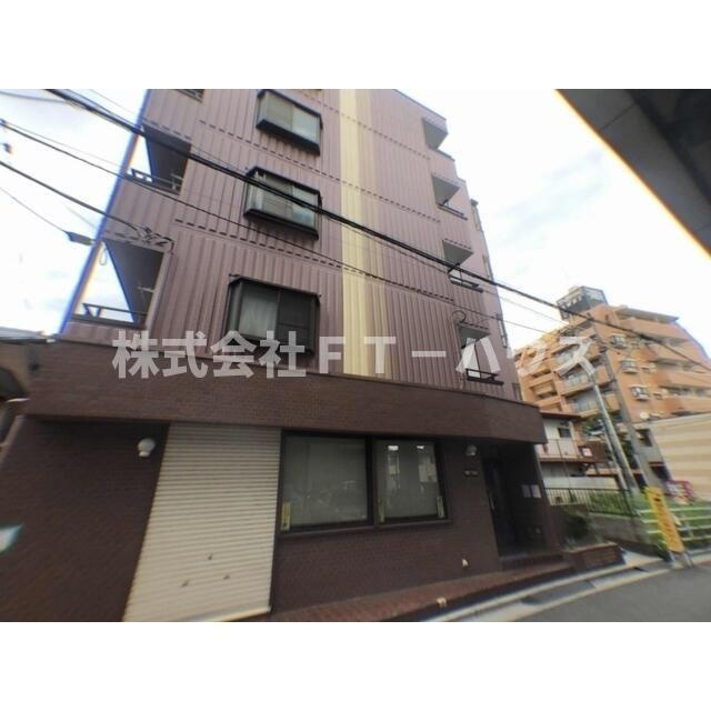 グロリアマンションのエントランス