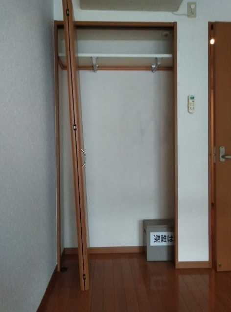 ヴェリテ駒沢　礼金０　オートロック　浴室乾燥の収納