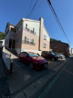 グレイスＣＨＩＥの駐車場