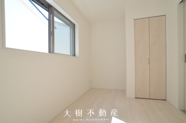 【洋室】 | 座間市座間2丁目　新築戸建て　全3棟　【仲介手数料無料】 | 2階　洋室1（4.6帖）