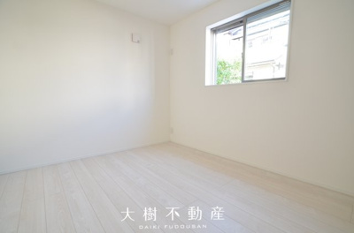 【洋室】 | 座間市座間2丁目　新築戸建て　全3棟　【仲介手数料無料】 | 1階　洋室4（5.3帖）