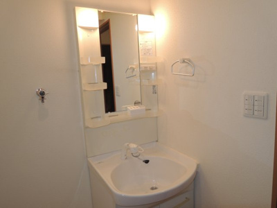 【洗面所】